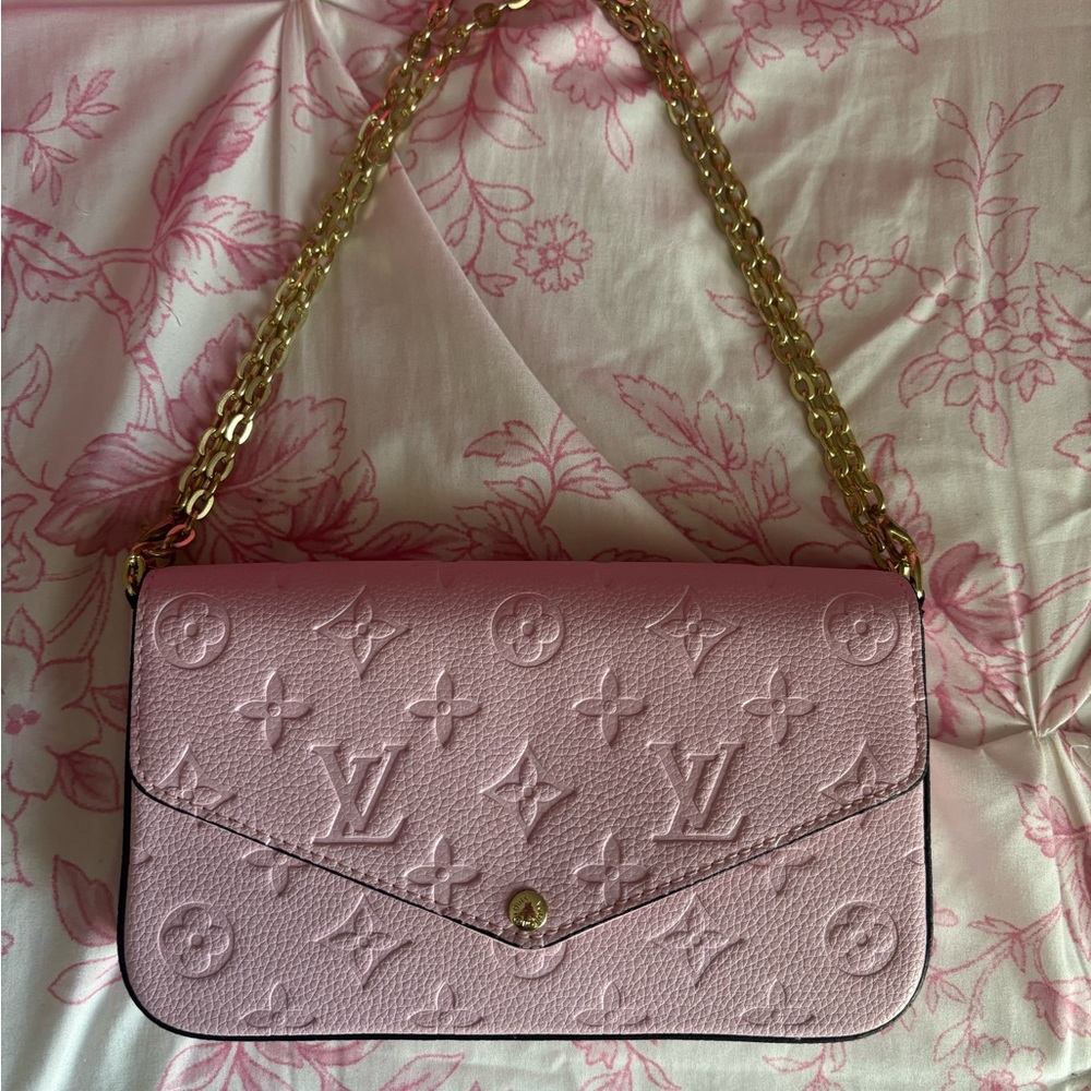 Pink Louis Vuitton Women's Shoulder  Bag